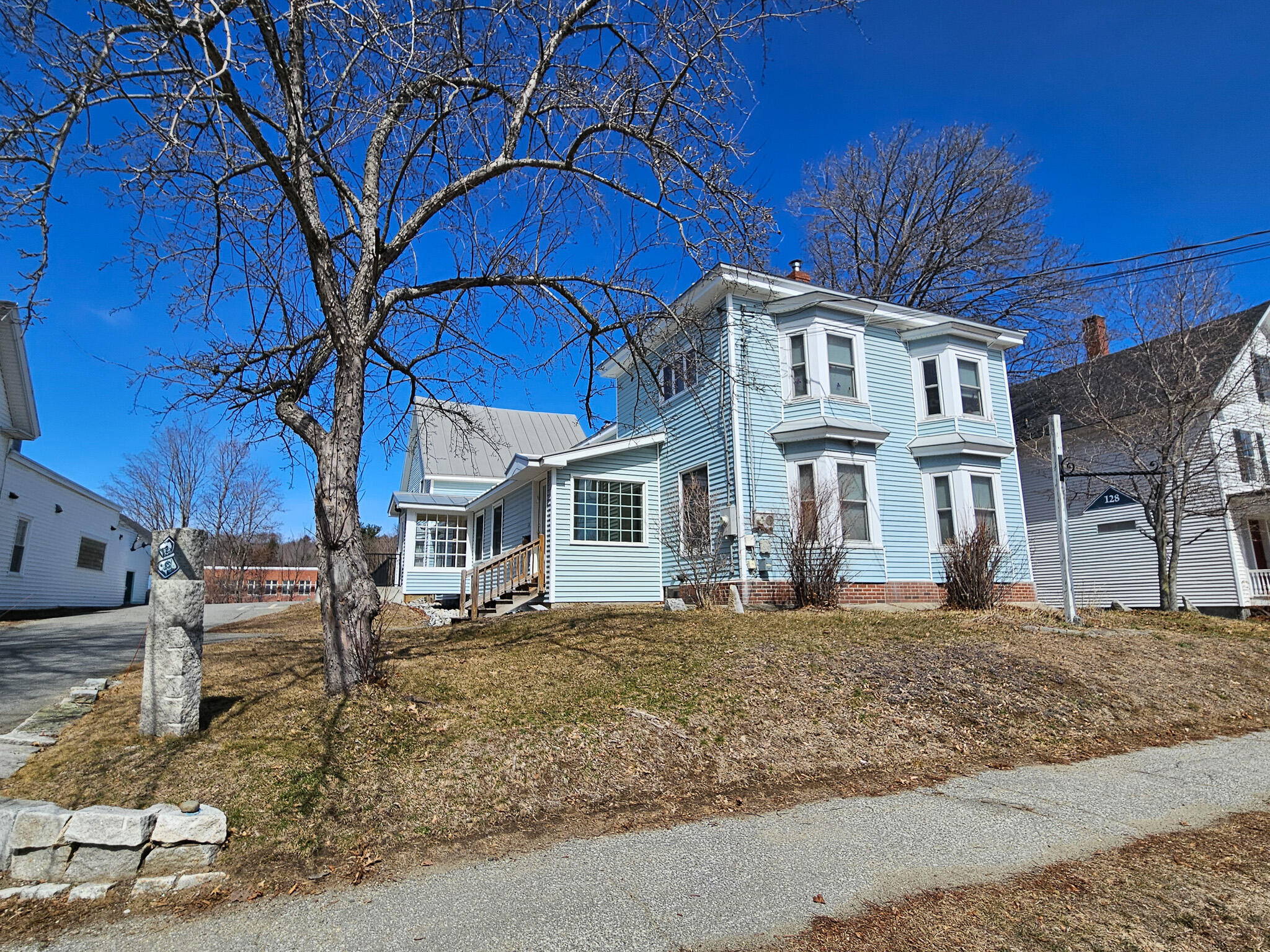 128 Middle Street Farmington ME 04938