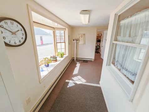 128 Middle Street Farmington ME 04938