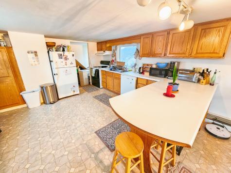 128 Middle Street Farmington ME 04938