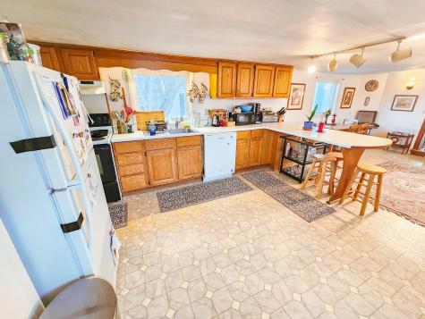 128 Middle Street Farmington ME 04938