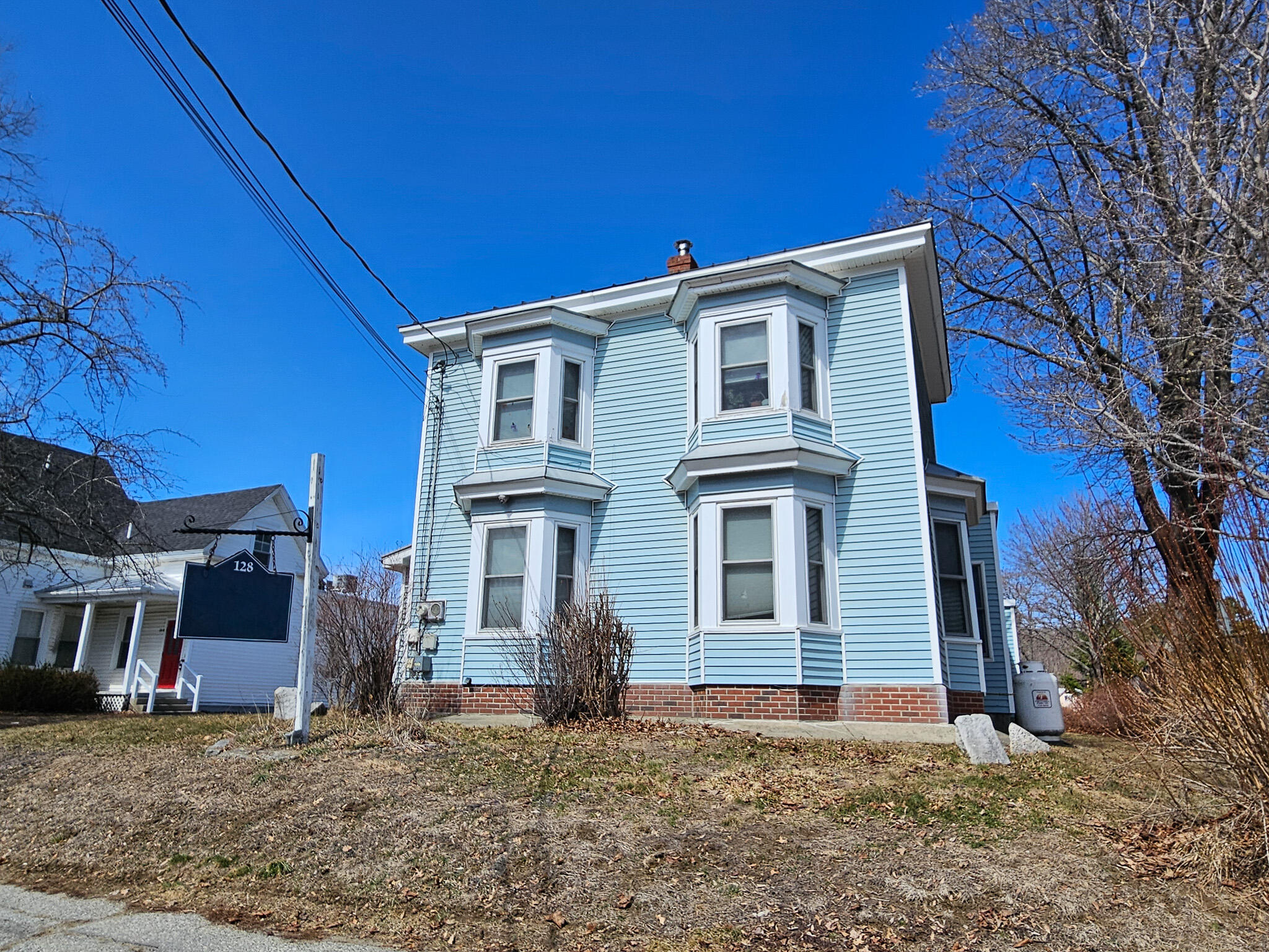 128 Middle Street Farmington ME 04938