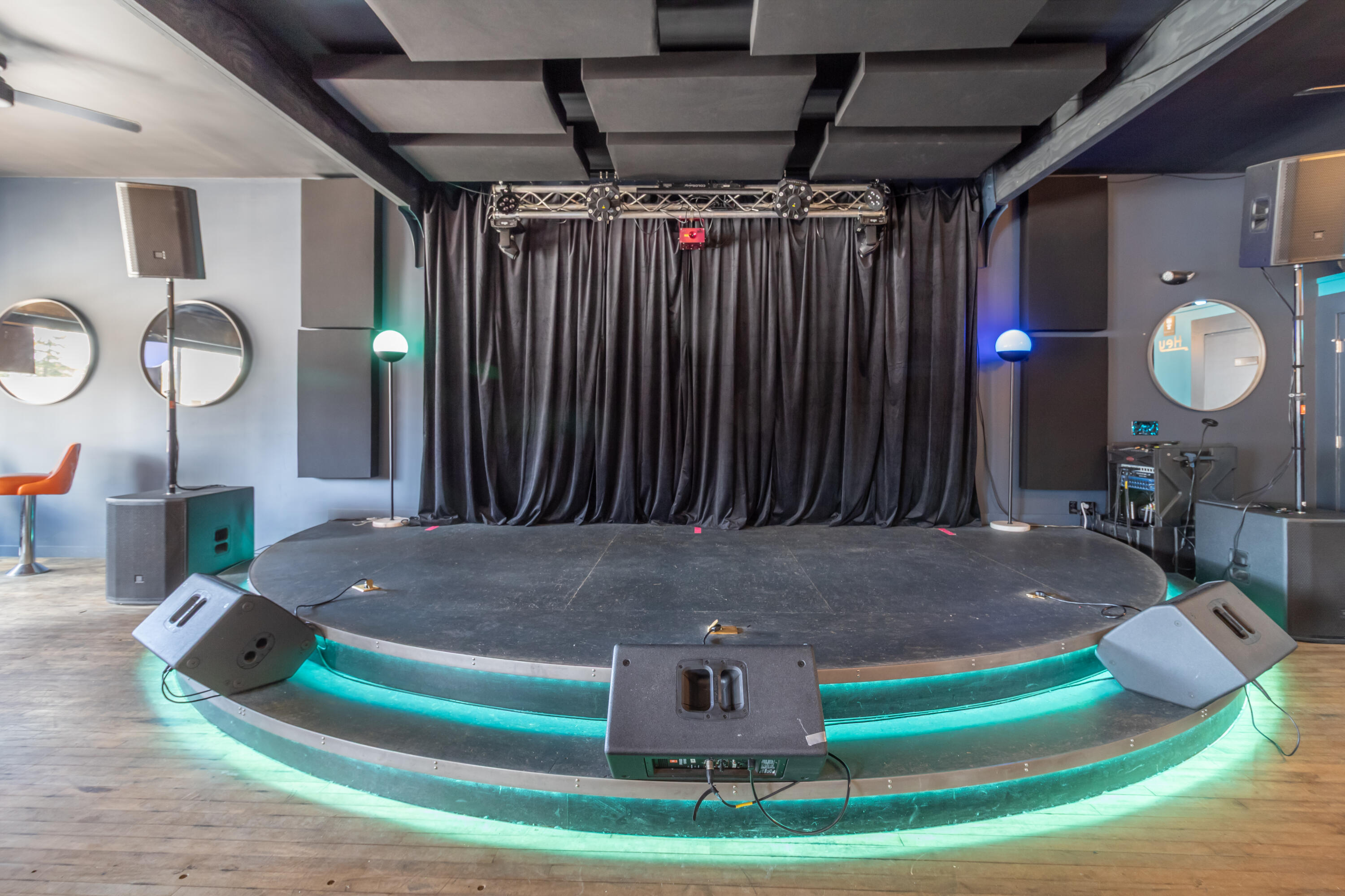 25 And 27 E East Main Street Searsport ME 04974