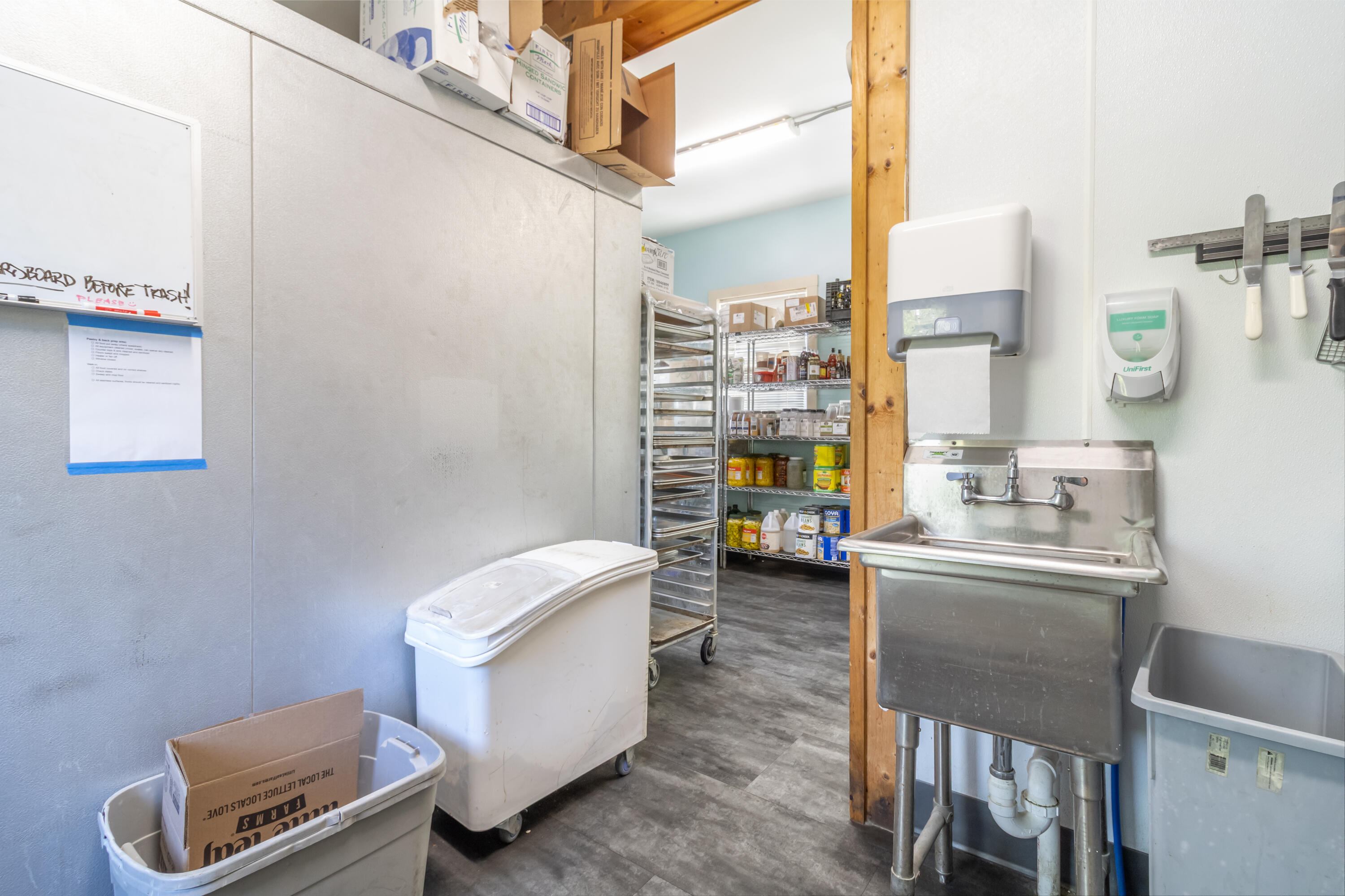 25 And 27 E East Main Street Searsport ME 04974