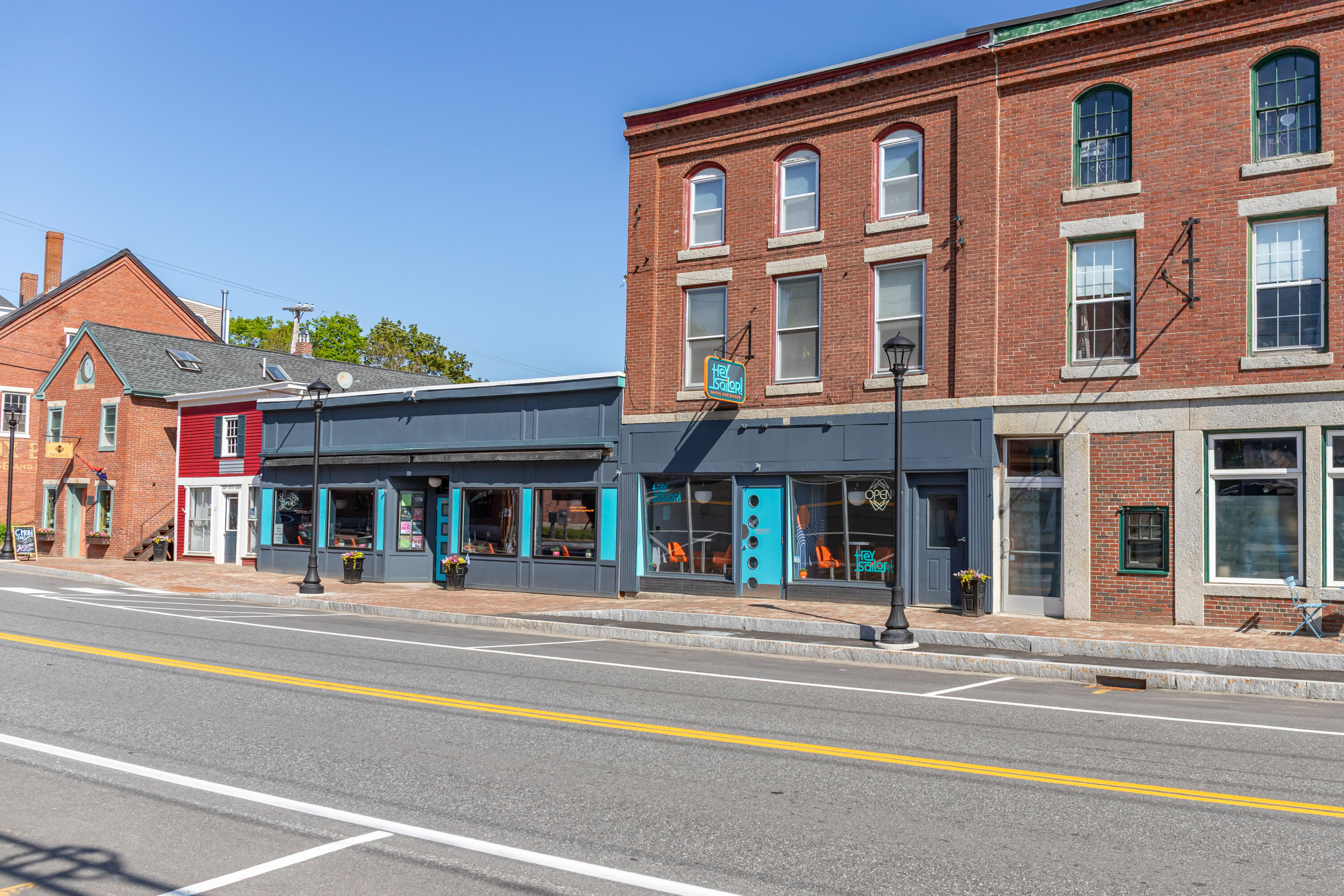 25 And 27 E East Main Street Searsport ME 04974