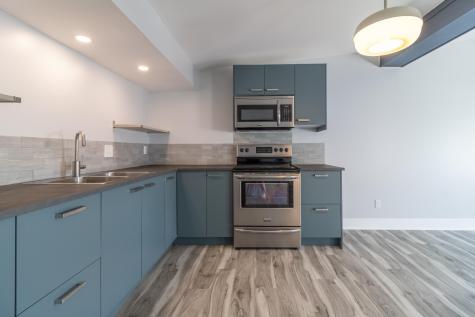 25 And 27 E East Main Street Searsport ME 04974