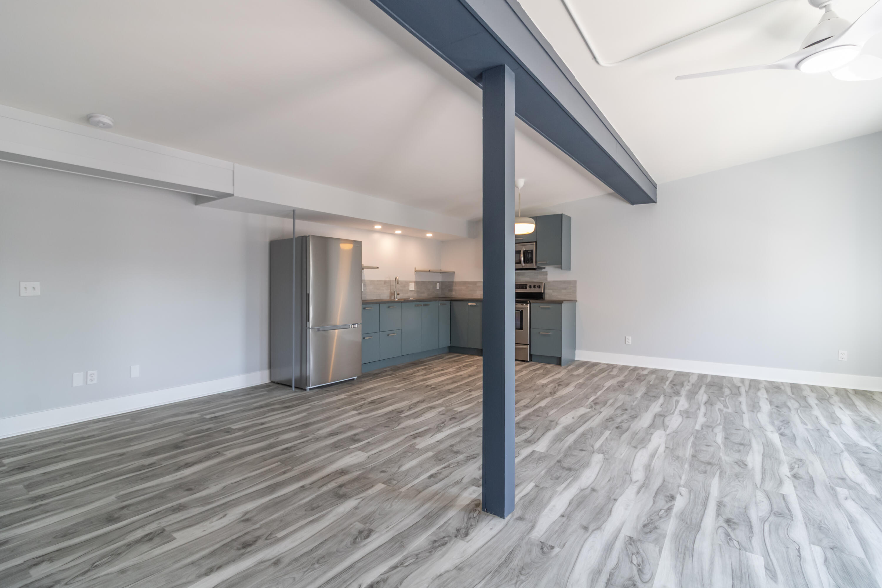 25 And 27 E East Main Street Searsport ME 04974