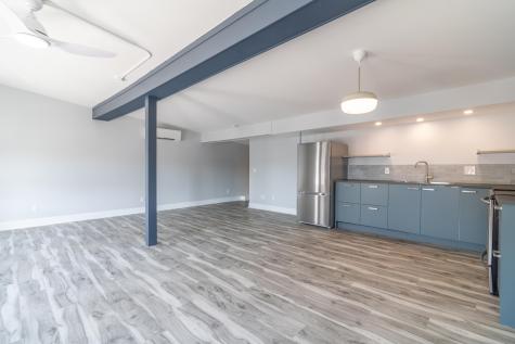 25 And 27 E East Main Street Searsport ME 04974