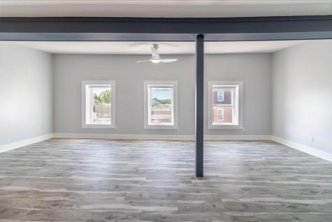 25 And 27 E East Main Street Searsport ME 04974