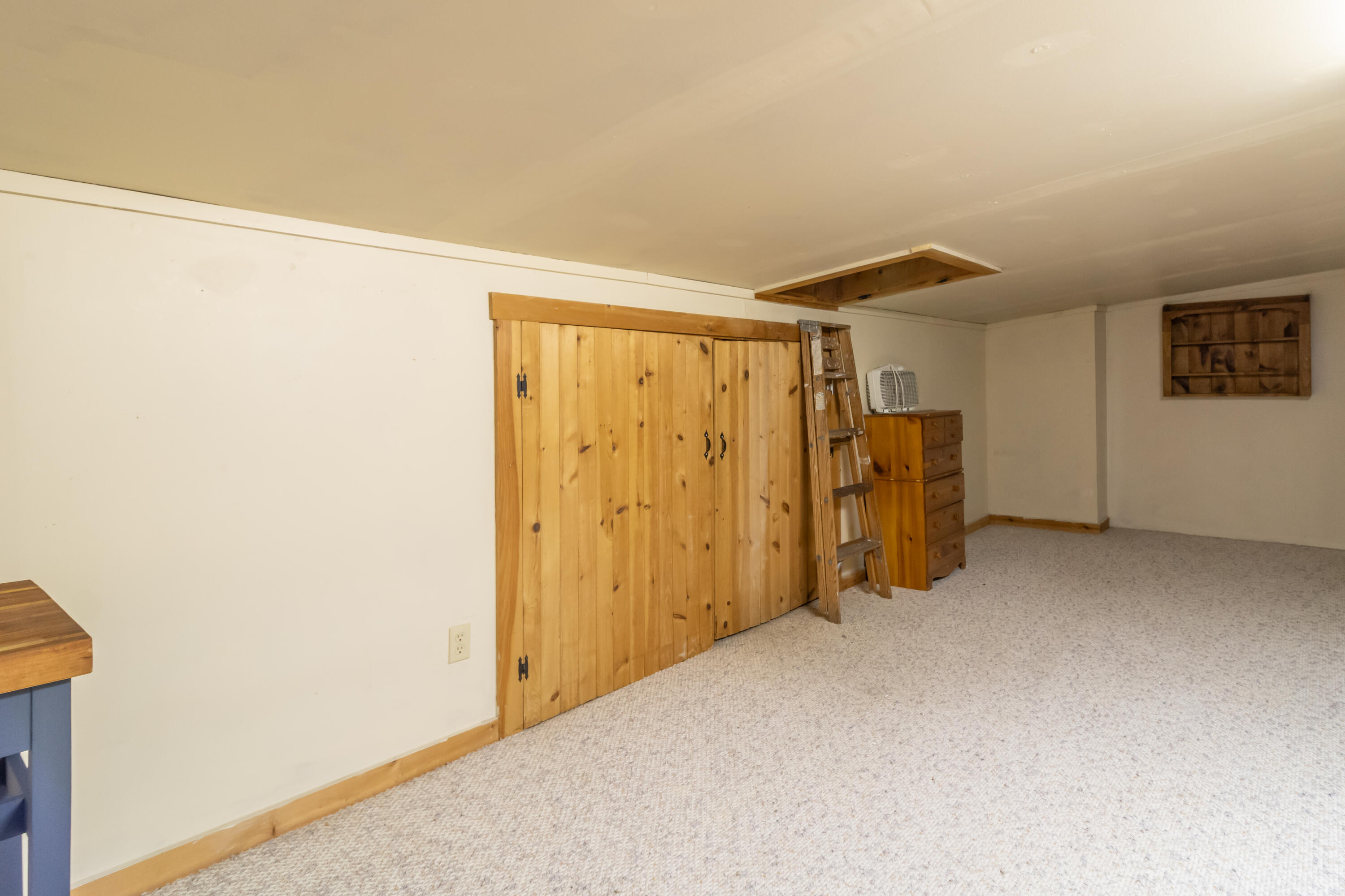 25 And 27 E East Main Street Searsport ME 04974