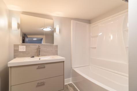 25 And 27 E East Main Street Searsport ME 04974