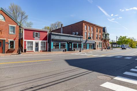 25 And 27 E East Main Street Searsport ME 04974