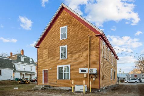 44 Maple Street Cornish ME 04020