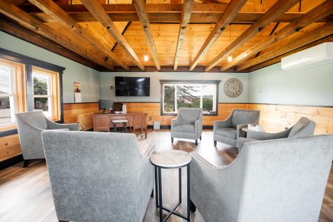 875 Hammond Street Bangor ME 04401