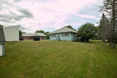 875 Hammond Street Bangor ME 04401