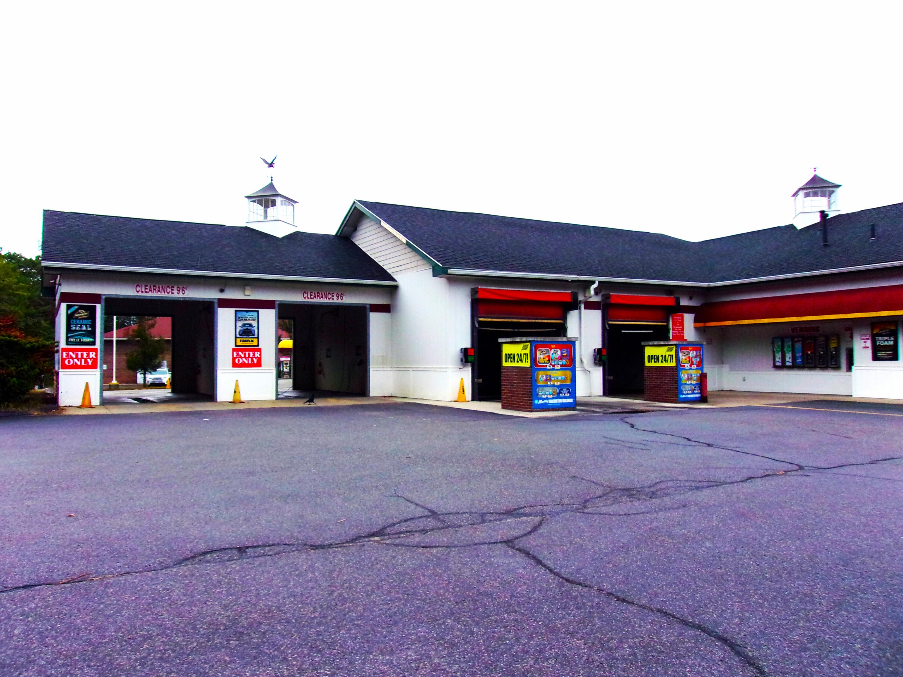 14 Hamilton Court Topsham ME 04086