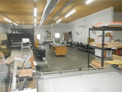 78 W Broadway Lincoln ME 04457