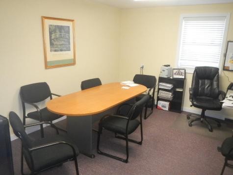 78 W Broadway Lincoln ME 04457