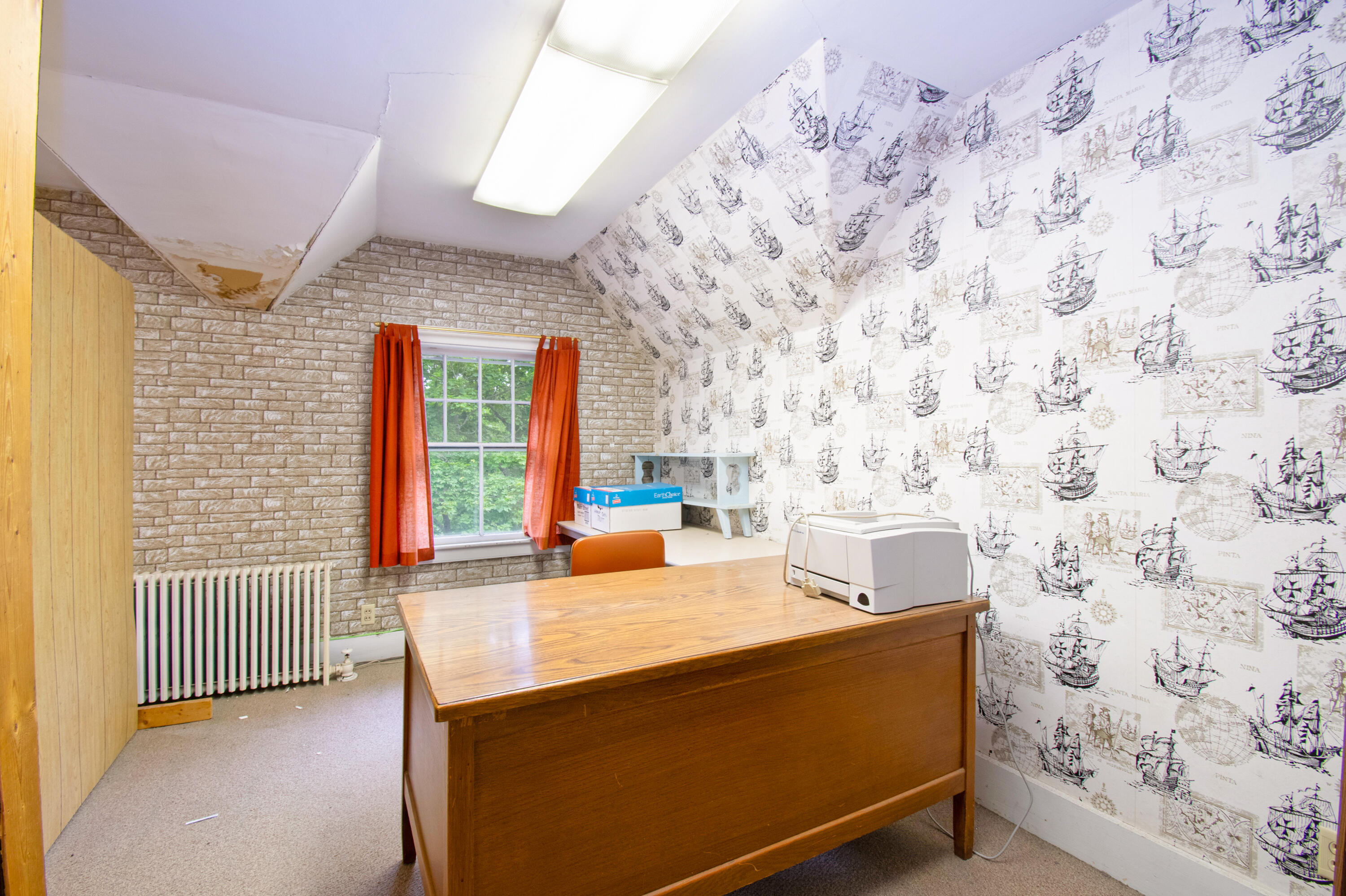 163 Park Row Brunswick ME 04011