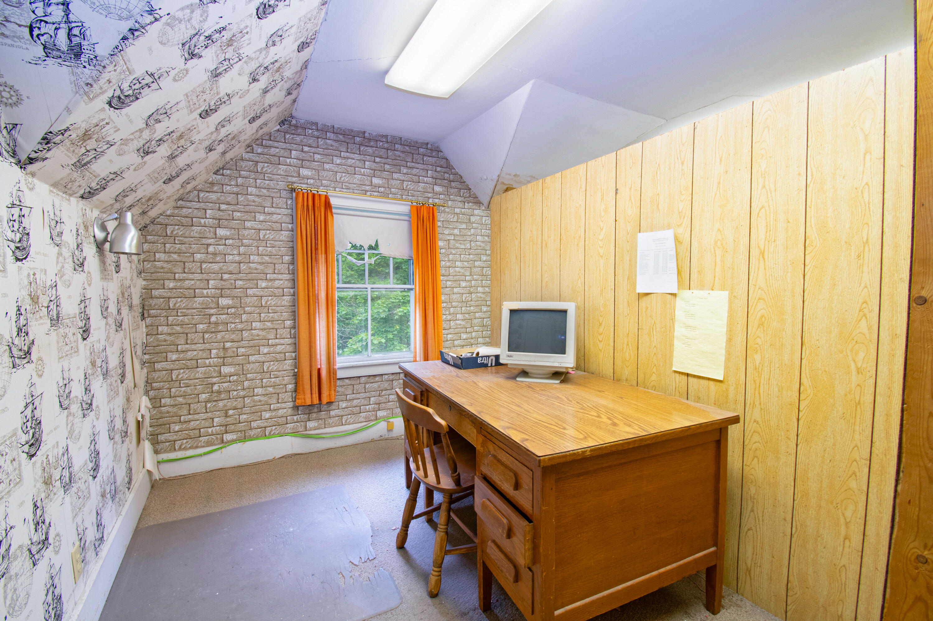 163 Park Row Brunswick ME 04011