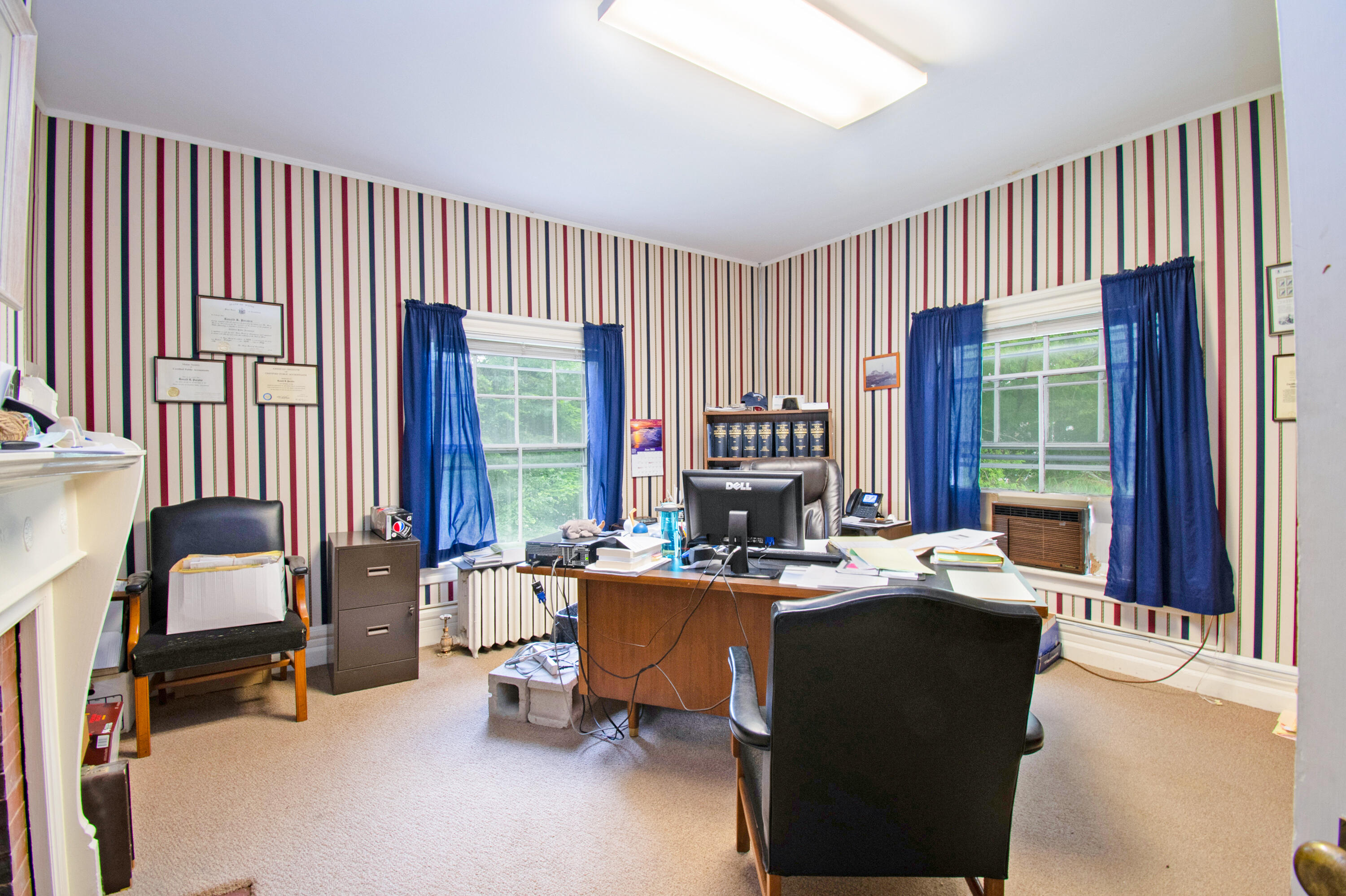 163 Park Row Brunswick ME 04011