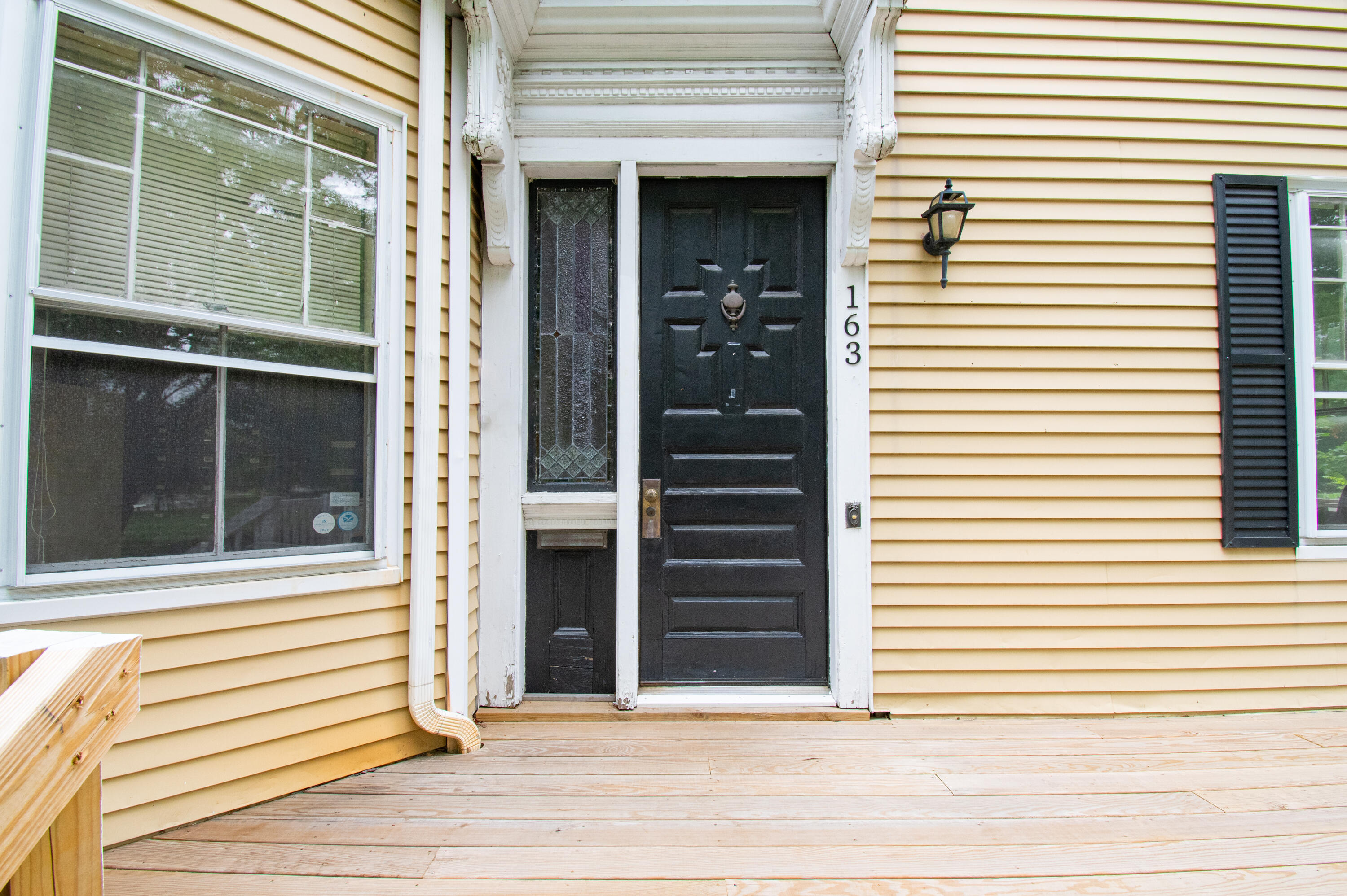 163 Park Row Brunswick ME 04011