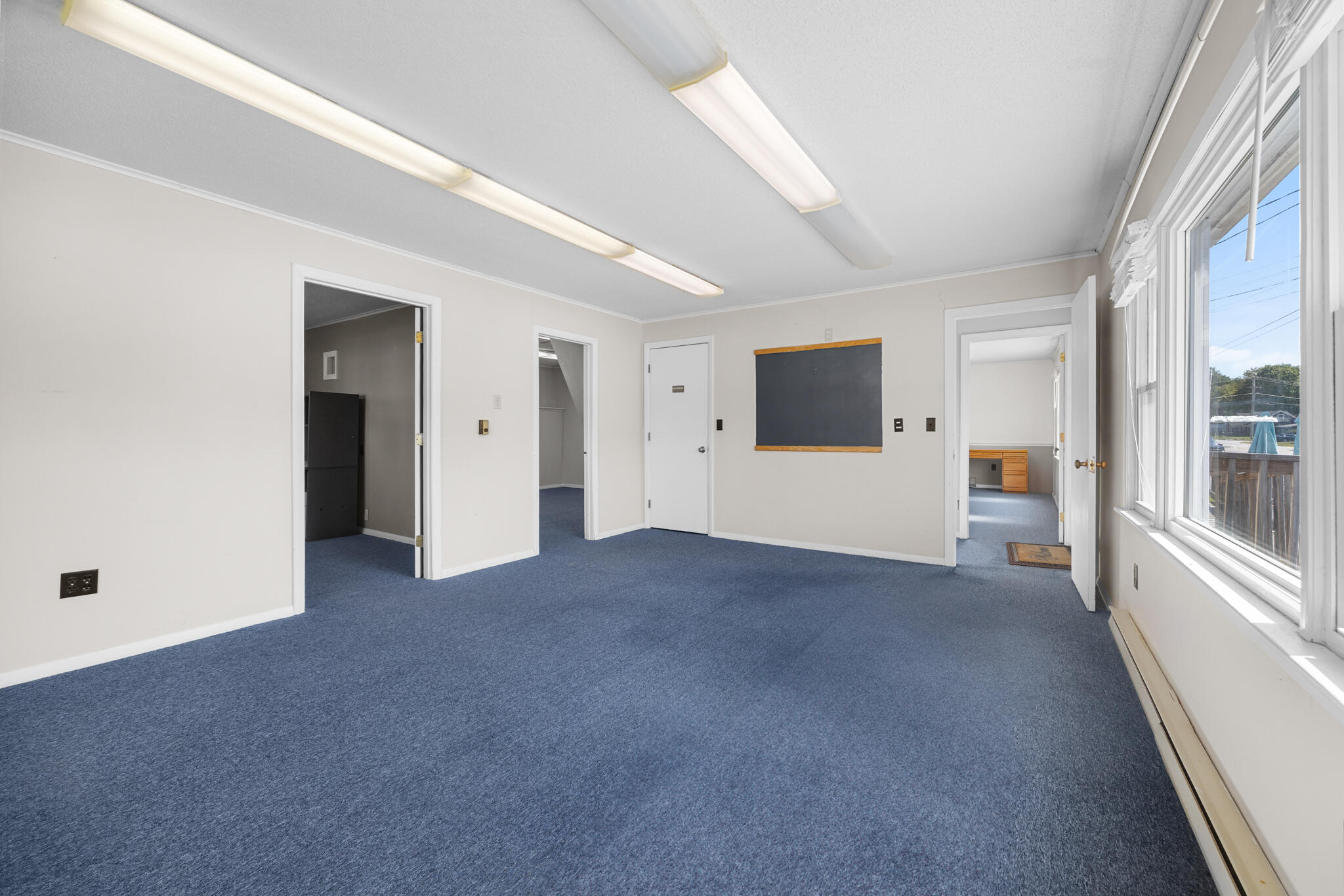 1530 Atlantic Highway Waldoboro ME 04572