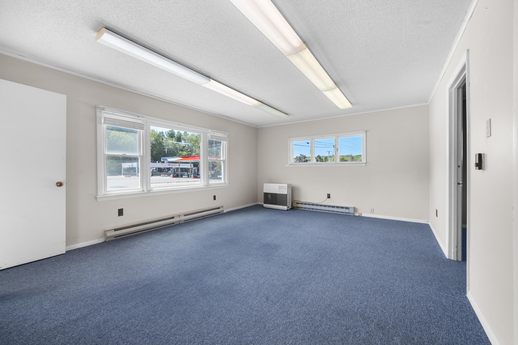 1530 Atlantic Highway Waldoboro ME 04572