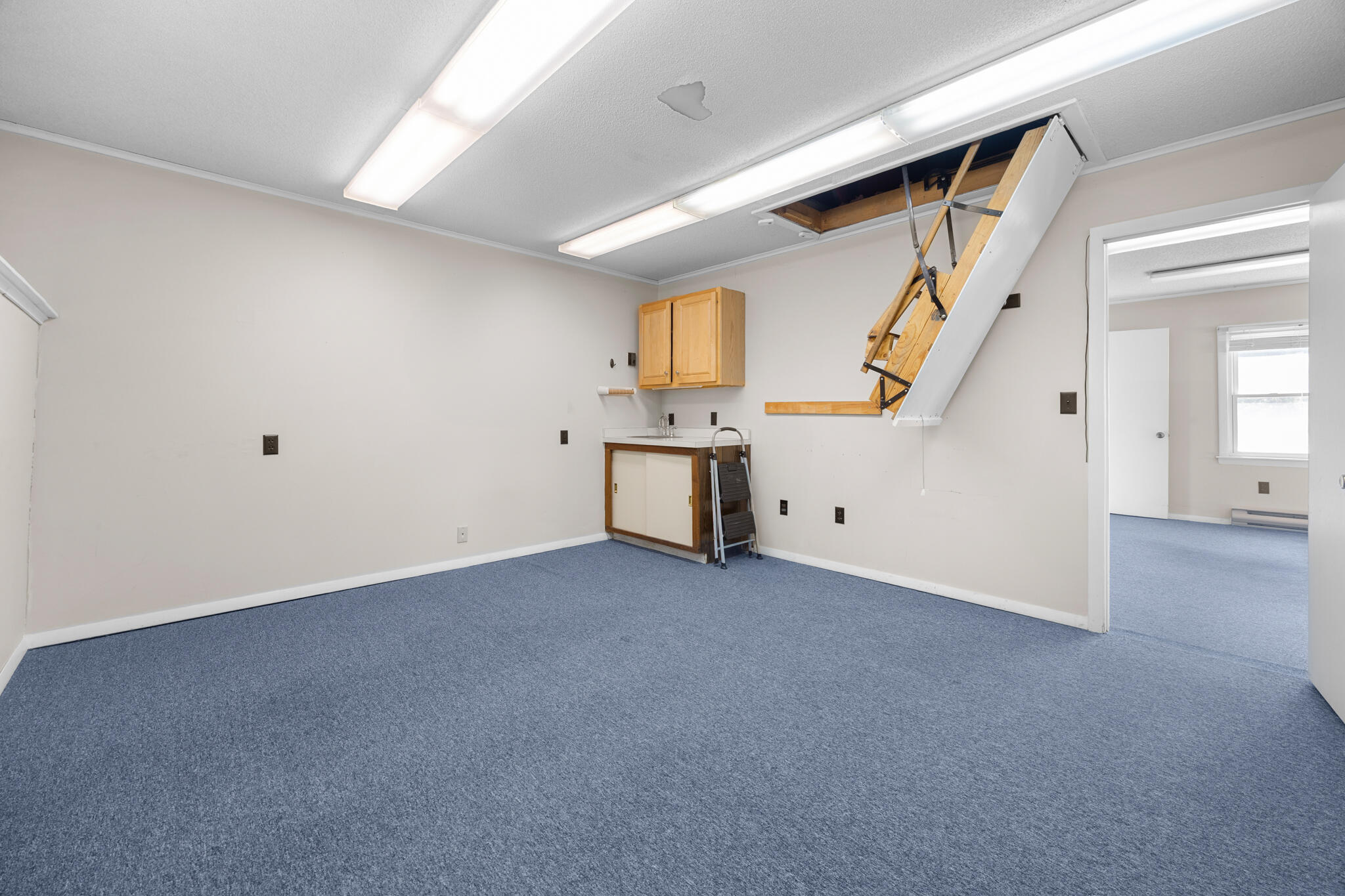 1530 Atlantic Highway Waldoboro ME 04572