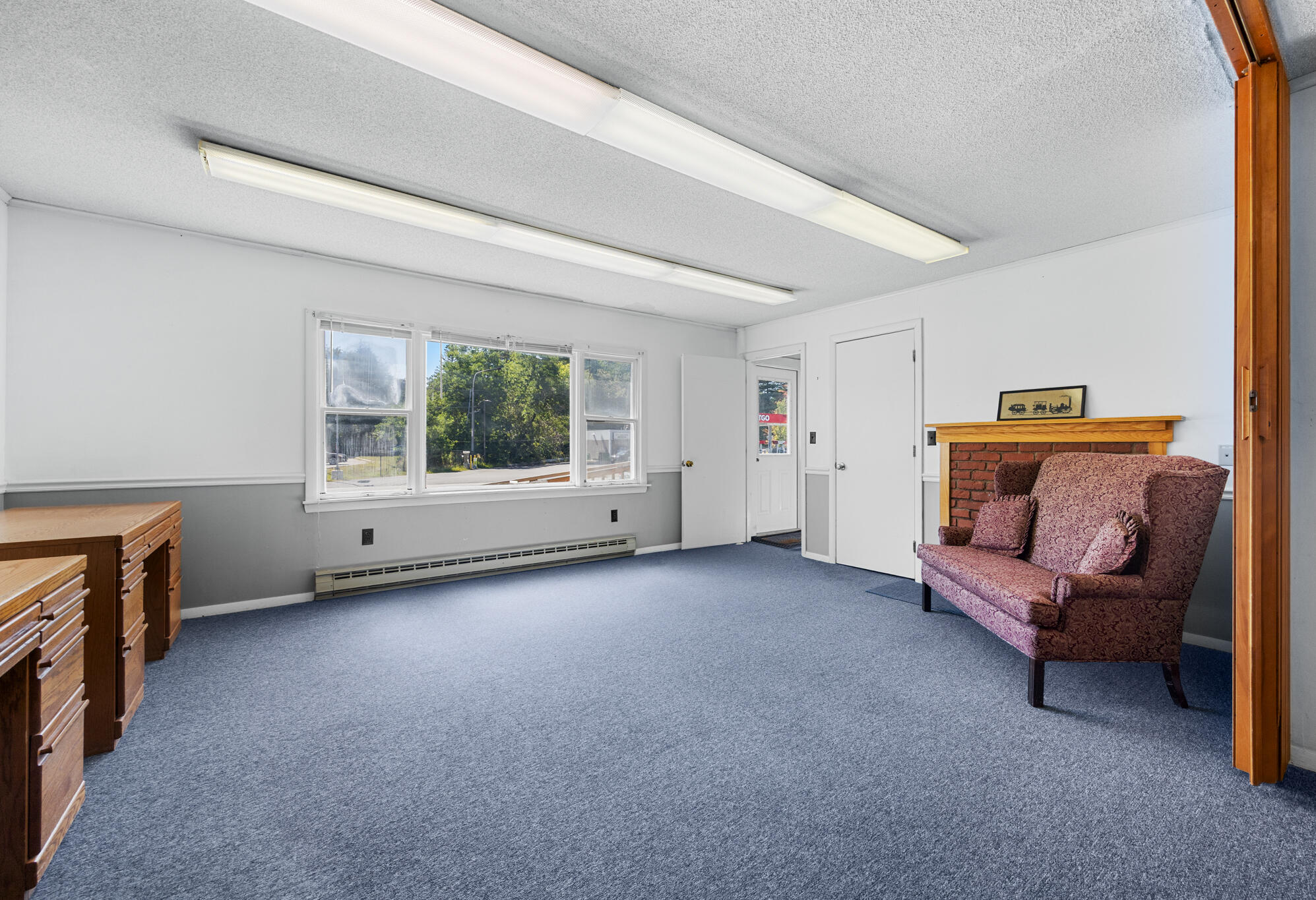 1530 Atlantic Highway Waldoboro ME 04572