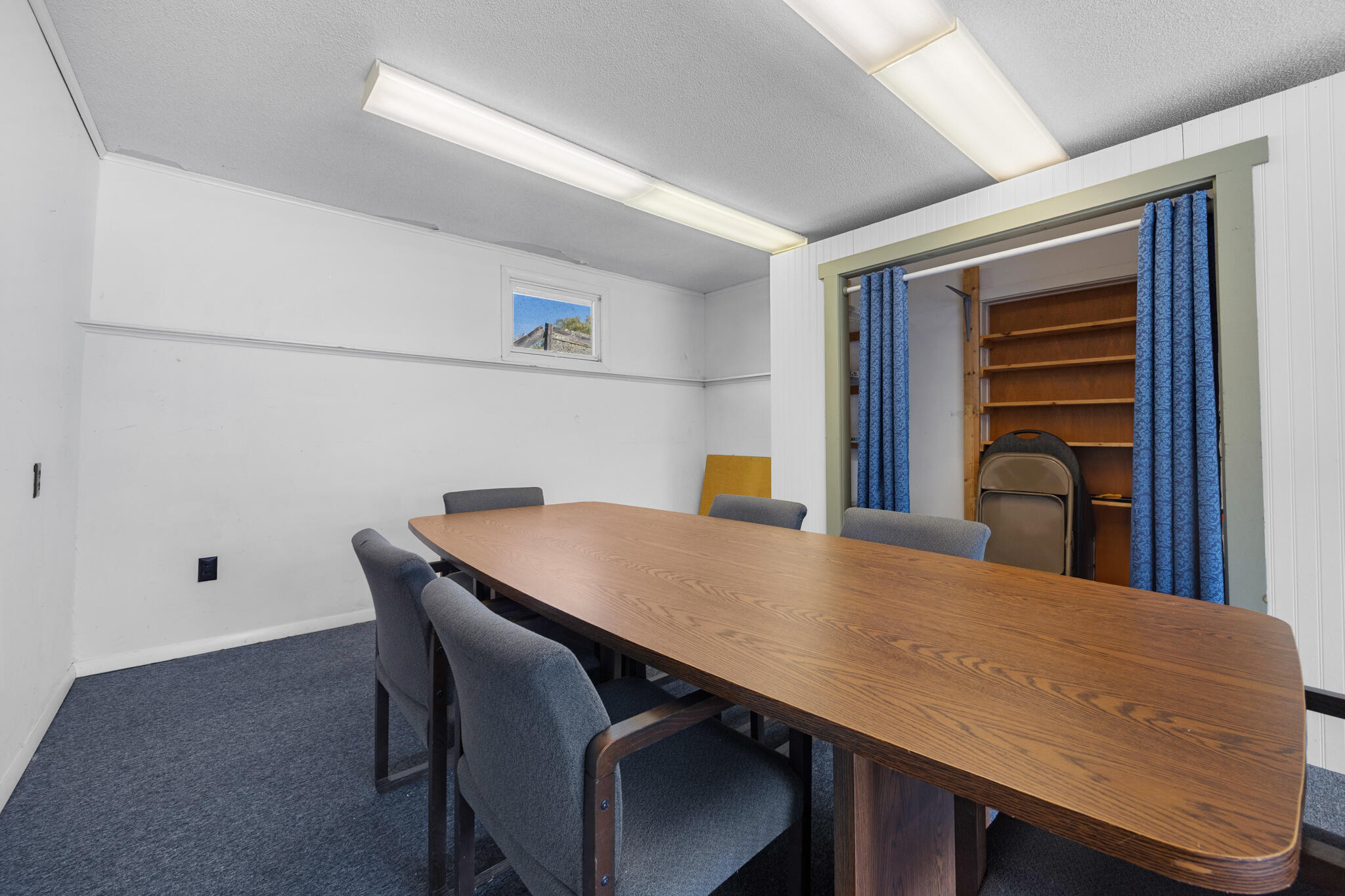 1530 Atlantic Highway Waldoboro ME 04572