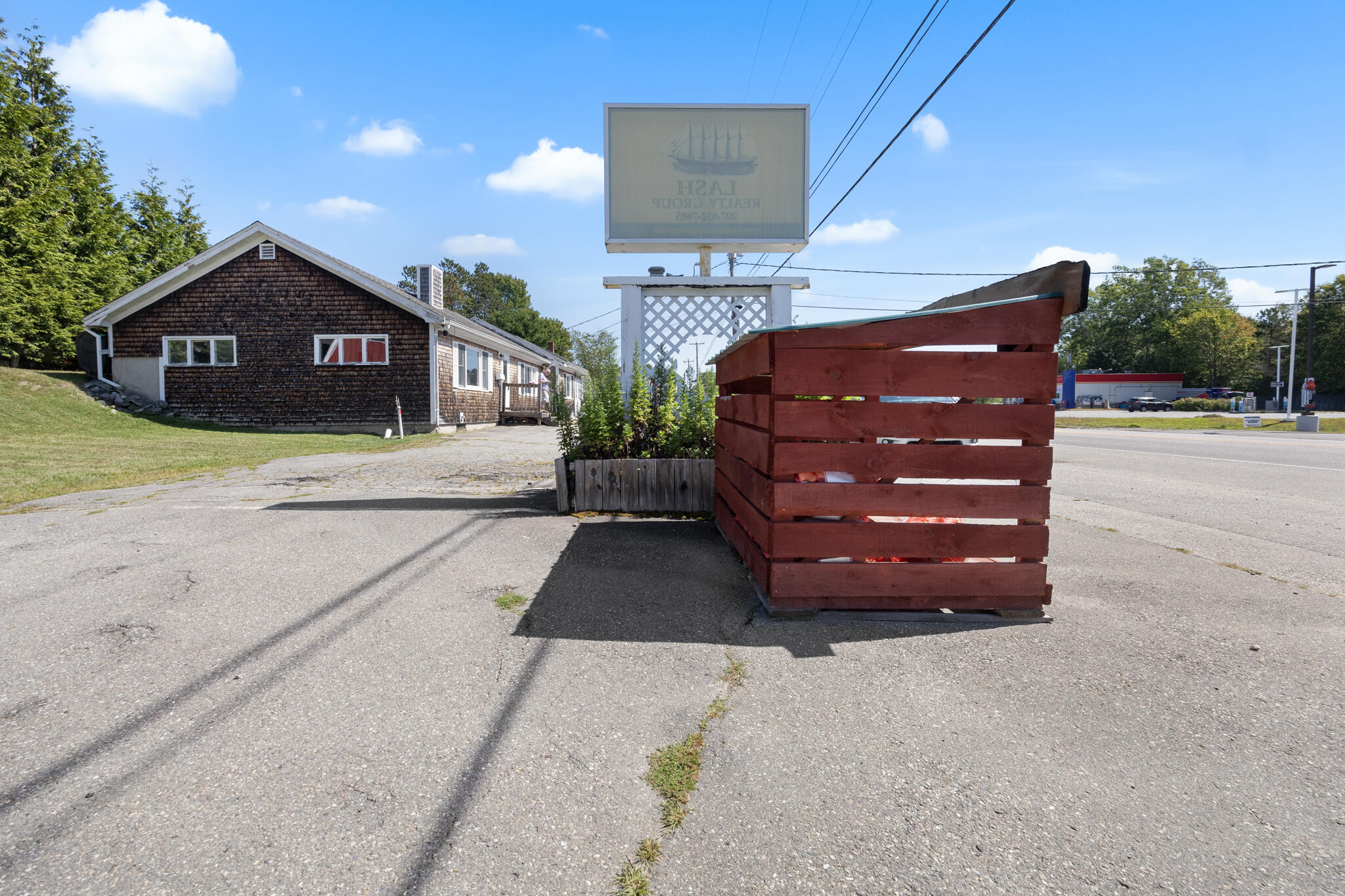 1530 Atlantic Highway Waldoboro ME 04572