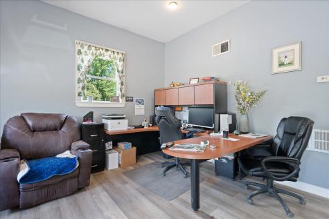 136 Us-1 Verona Island ME 04416