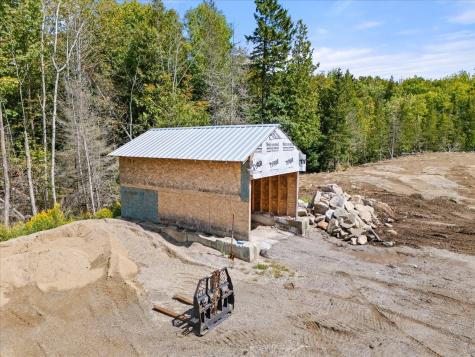 136 Us-1 Verona Island ME 04416