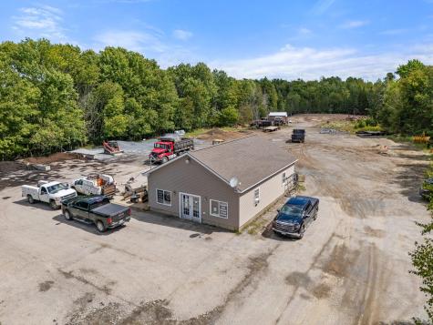 136 Us-1 Verona Island ME 04416