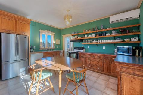 3 Alexander Reed Road Richmond ME 04357