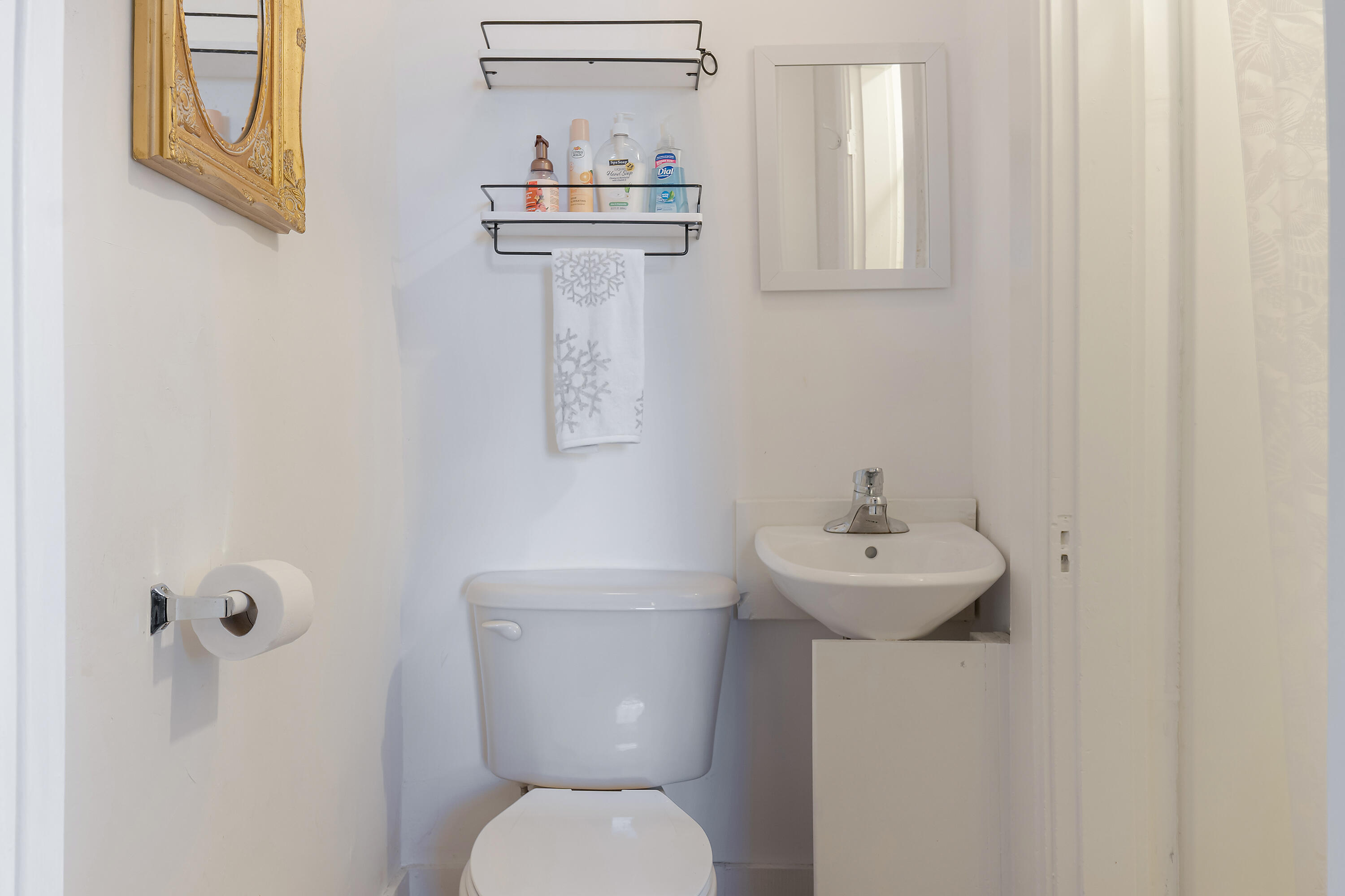 3 Alexander Reed Road Richmond ME 04357