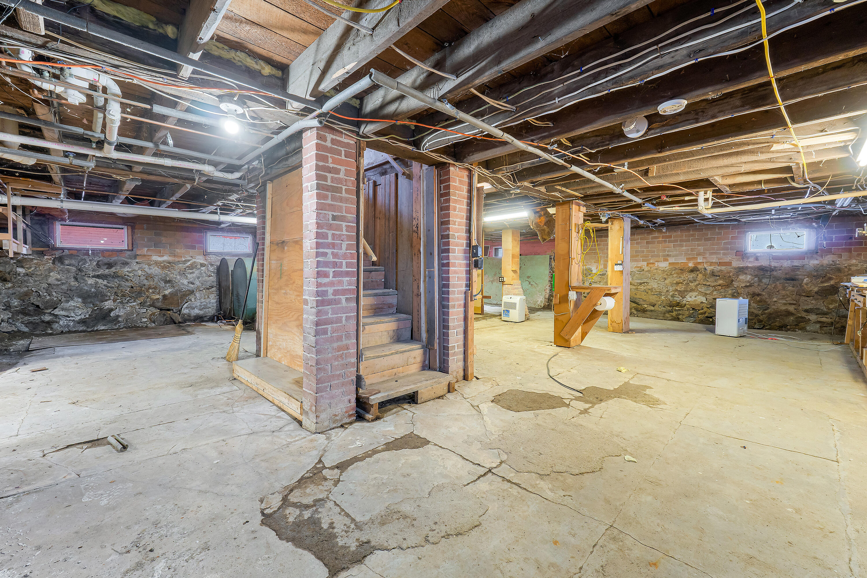 3 Alexander Reed Road Richmond ME 04357