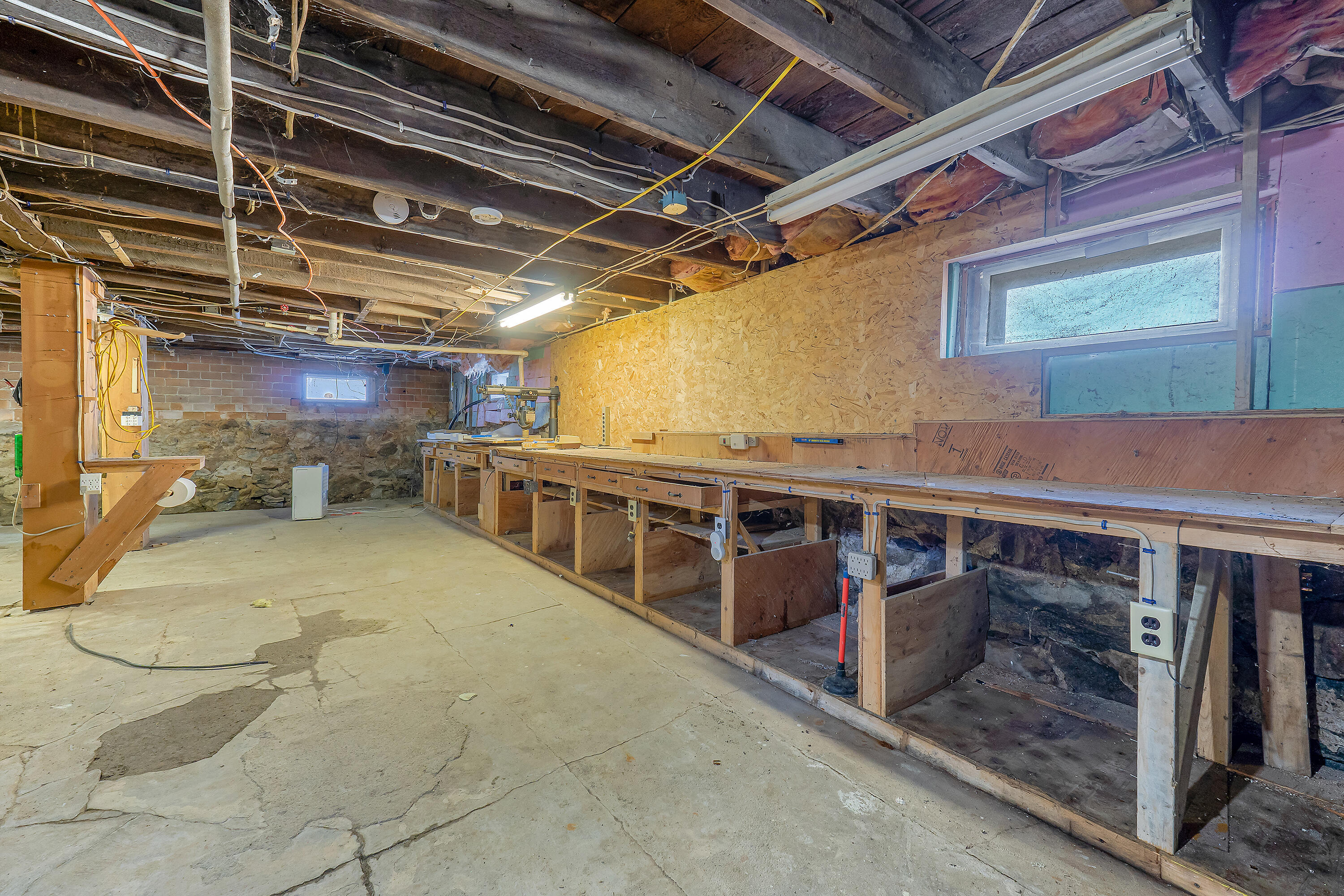 3 Alexander Reed Road Richmond ME 04357