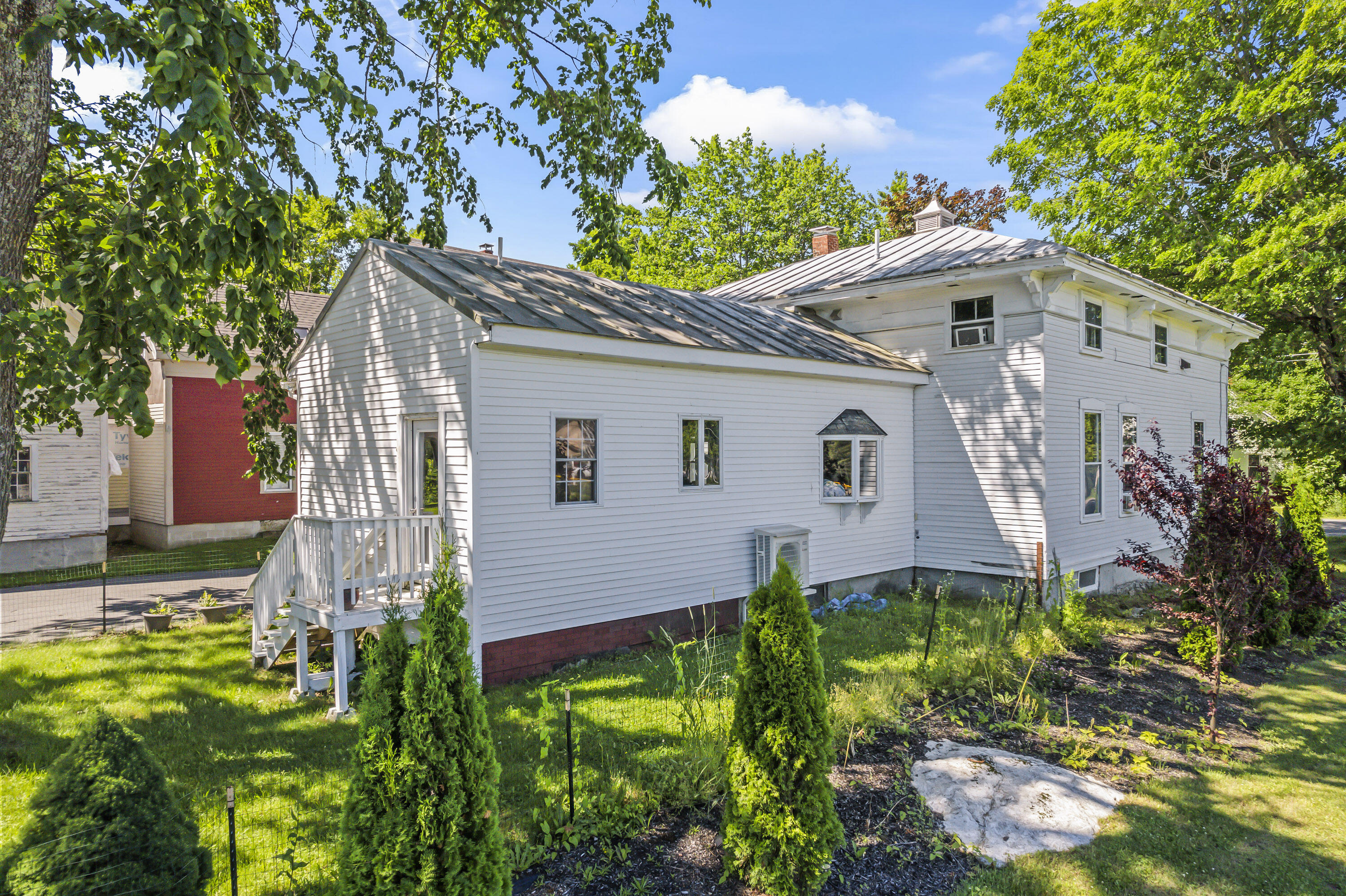 3 Alexander Reed Road Richmond ME 04357