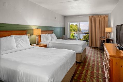 70 Ocean Gate Road Southport ME 04576