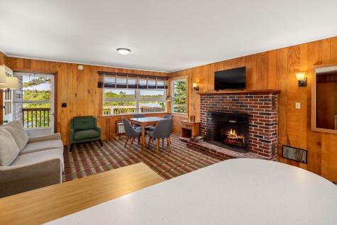 70 Ocean Gate Road Southport ME 04576