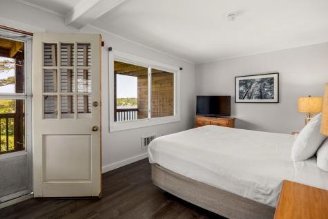 70 Ocean Gate Road Southport ME 04576