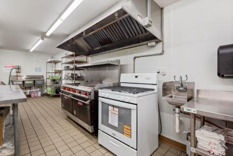 70 Ocean Gate Road Southport ME 04576