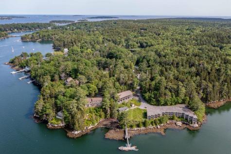 70 Ocean Gate Road Southport ME 04576