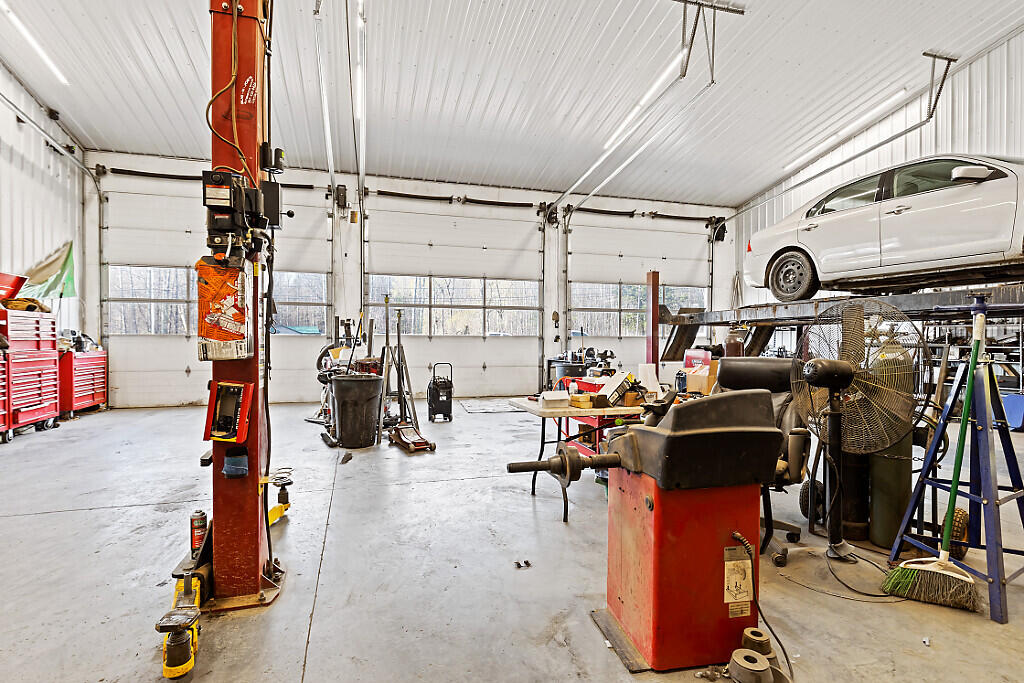 283 Hinckley Road Clinton ME 04927