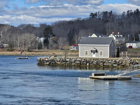 76 Main Street Newcastle ME 04553