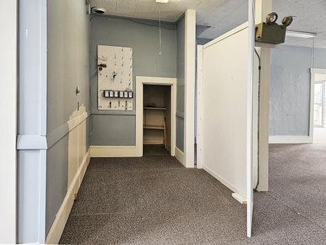 76 Main Street Newcastle ME 04553