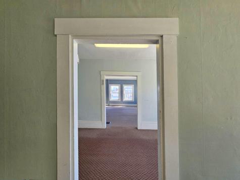 76 Main Street Newcastle ME 04553