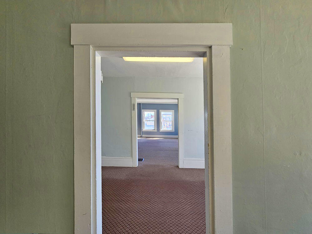 76 Main Street Newcastle ME 04553