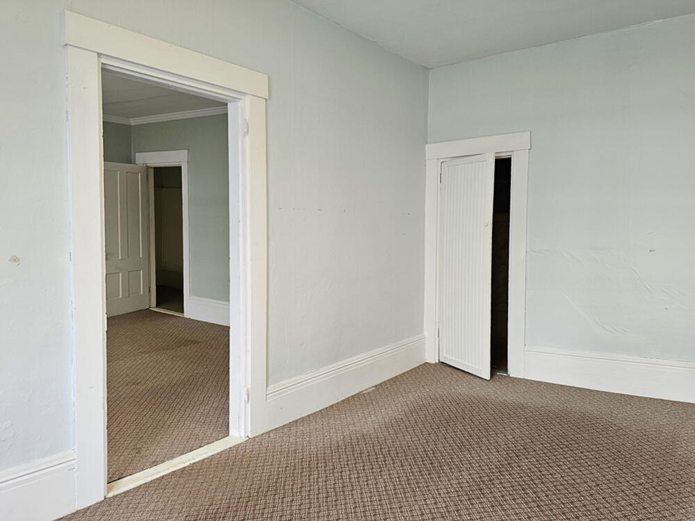 76 Main Street Newcastle ME 04553